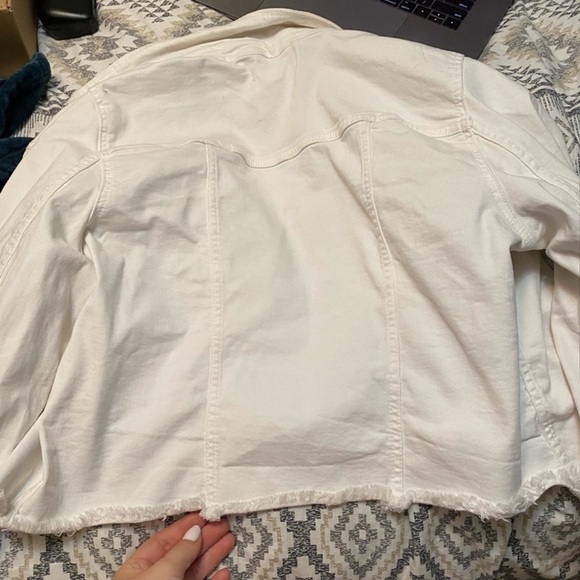 Dynamite White Denim Jacket - Picture 5 of 10